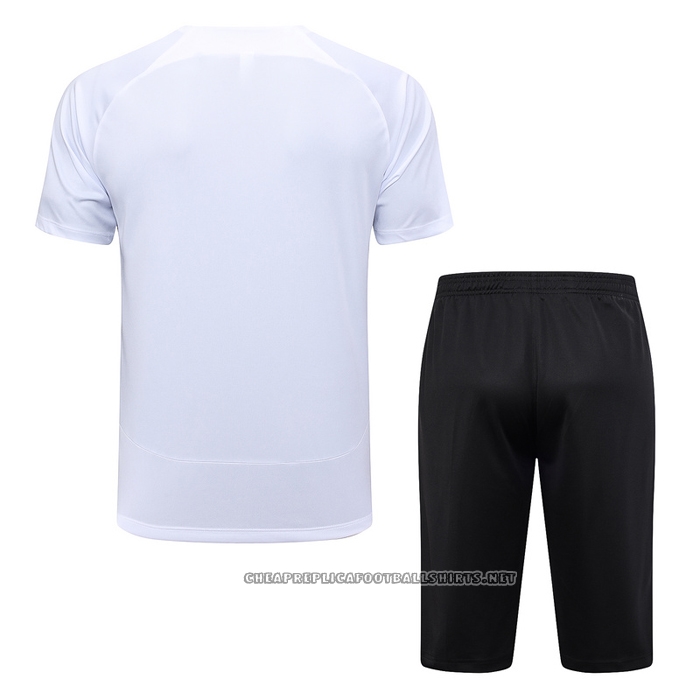 Tracksuit
 Corinthians 2023-2024 Short Sleeve
 White
 - Shorts
